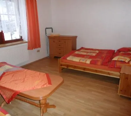 Mondekova Apartament *